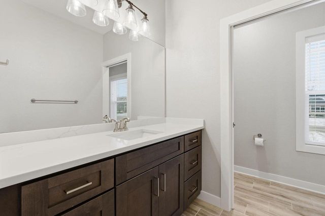 W229N3655 Sterling COURT, Pewaukee, WI 53072