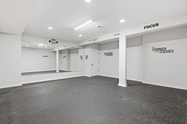 W229N3655 Sterling COURT, Pewaukee, WI 53072