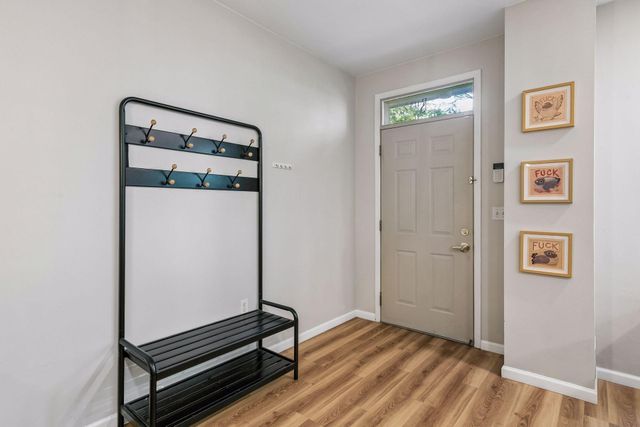 660 N 2nd Street 118, Minneapolis, MN 55401