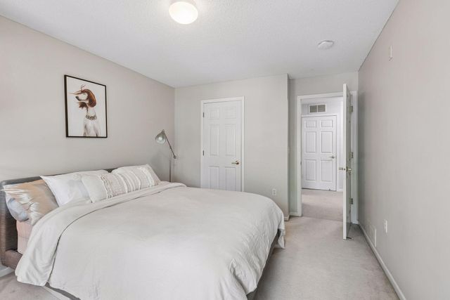 660 N 2nd Street 118, Minneapolis, MN 55401