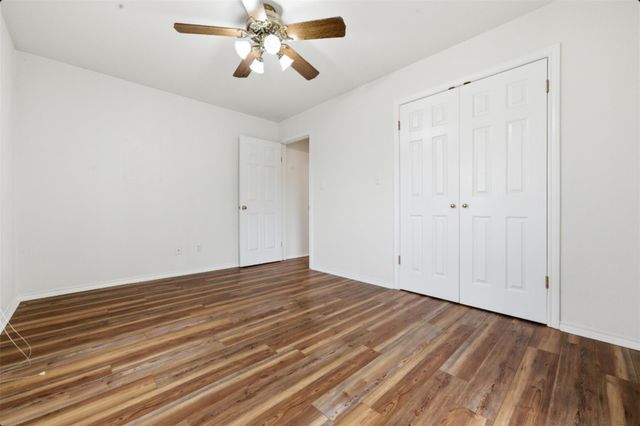 309 Oakwood LOOP, San Marcos, TX 78666