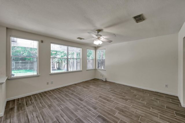 34 S Willow Point Circle, The Woodlands, TX 77382