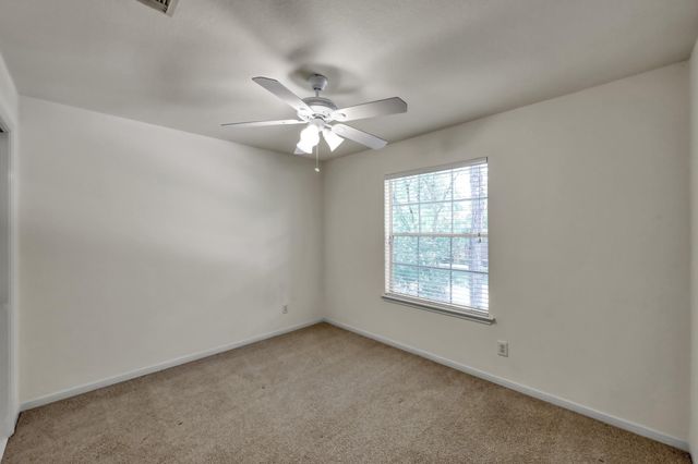 34 S Willow Point Circle, The Woodlands, TX 77382