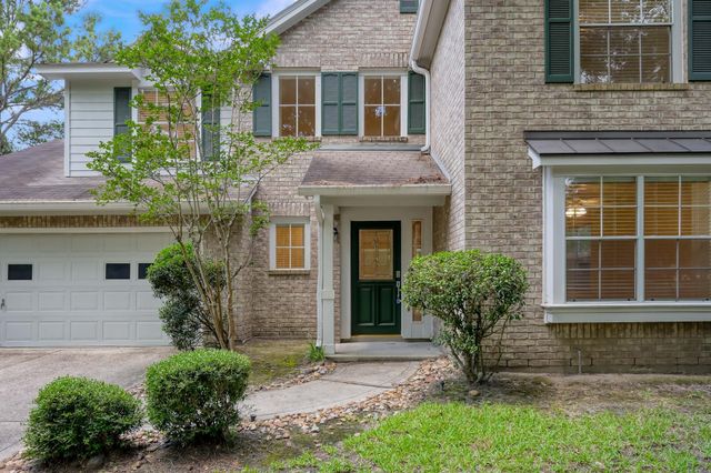 34 S Willow Point Circle, The Woodlands, TX 77382