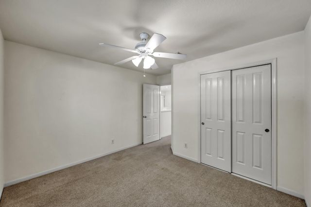 34 S Willow Point Circle, The Woodlands, TX 77382