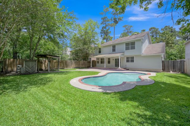 34 S Willow Point Circle, The Woodlands, TX 77382