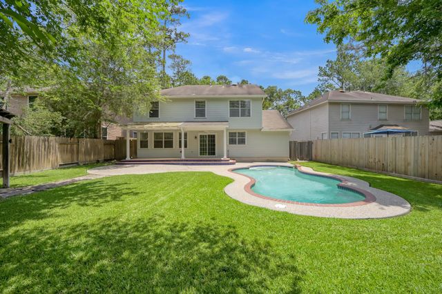 34 S Willow Point Circle, The Woodlands, TX 77382