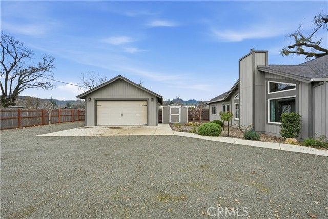 21060 Santa Clara, Middletown, CA 95461