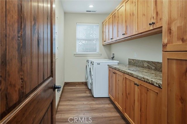 21060 Santa Clara, Middletown, CA 95461