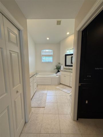 629 GRASSLANDS VILLAGE CIRCLE 629, Lakeland, FL 33803