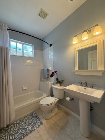 629 GRASSLANDS VILLAGE CIRCLE 629, Lakeland, FL 33803