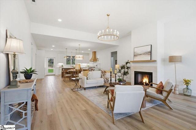 505 Avon Drive, Taylors, SC 29687