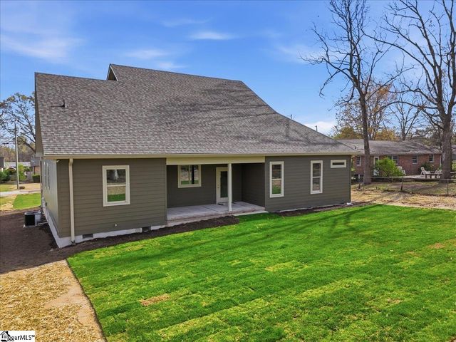 505 Avon Drive, Taylors, SC 29687