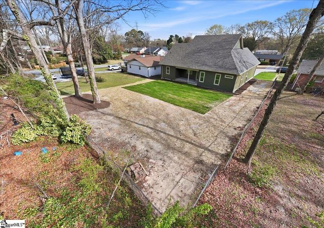 505 Avon Drive, Taylors, SC 29687