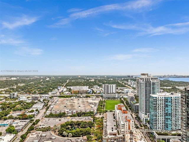 121 NE 34th St 2102, Miami, FL 33137