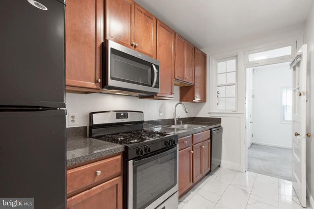 4500 MACARTHUR BLVD NW, Washington, DC 20007