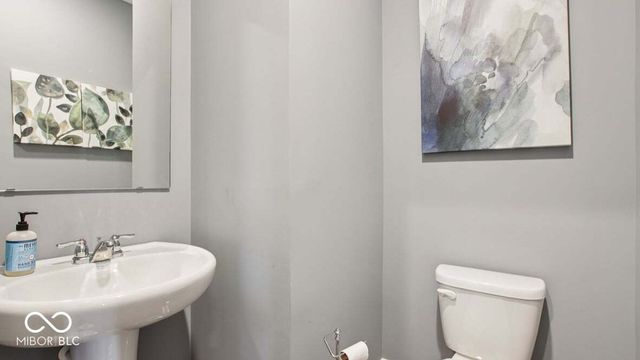 238 Aster Way, Greenfield, IN 46140