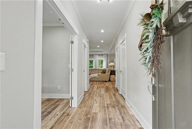 727 Old Collins Road, Hoschton, GA 30548