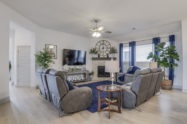 2616 Henley Way, Mansfield, TX 76084