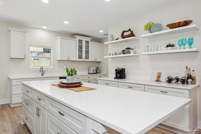 5444 Yuma Ct, Gulf Breeze, FL 32563