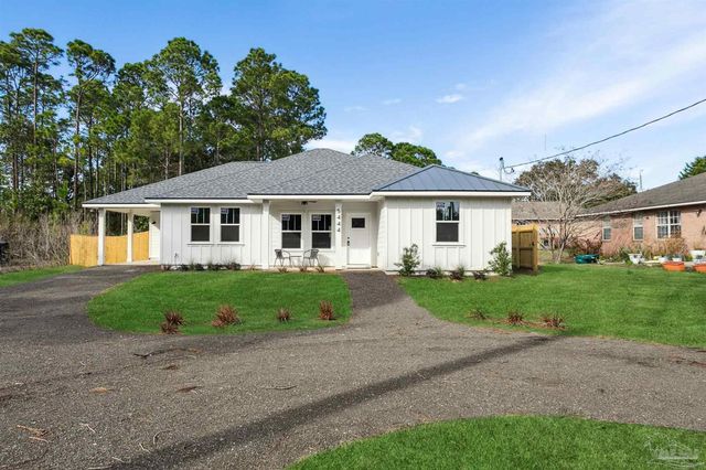 5444 Yuma Ct, Gulf Breeze, FL 32563