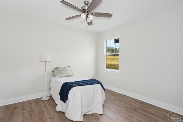 5444 Yuma Ct, Gulf Breeze, FL 32563