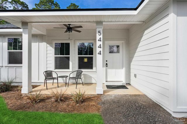 5444 Yuma Ct, Gulf Breeze, FL 32563