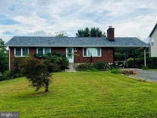 7625 HURON DR, Gainesville, VA 20155
