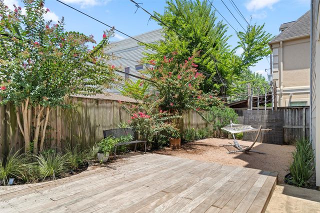 5712 Winsome Lane A, Houston, TX 77057