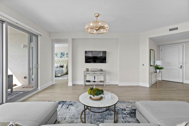 2910 W BARCELONA STREET 501, Tampa, FL 33629