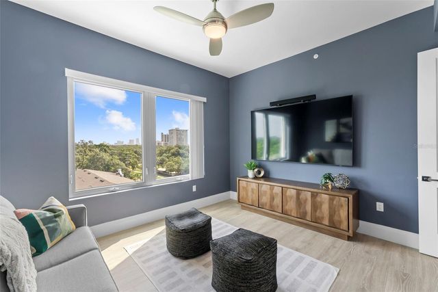 2910 W BARCELONA STREET 501, Tampa, FL 33629