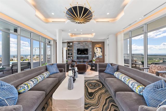 2910 W BARCELONA STREET 501, Tampa, FL 33629