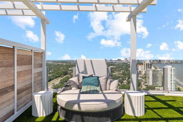 2910 W BARCELONA STREET 501, Tampa, FL 33629