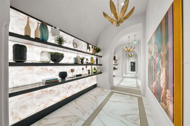 2910 W BARCELONA STREET 501, Tampa, FL 33629