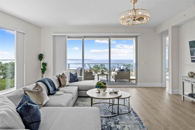 2910 W BARCELONA STREET 501, Tampa, FL 33629