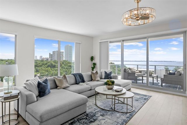 2910 W BARCELONA STREET 501, Tampa, FL 33629