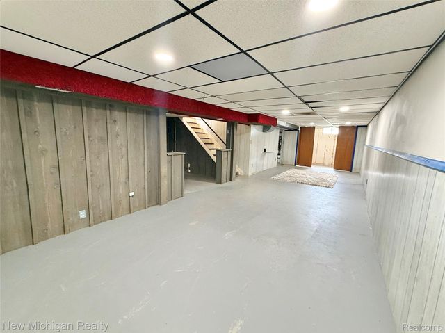 501 Spring Lane, Flushing, MI 48433