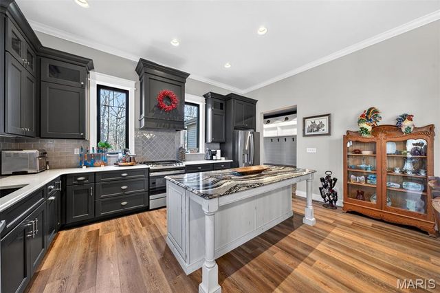 62 Copper Hills Cove, Troy, MO 63379