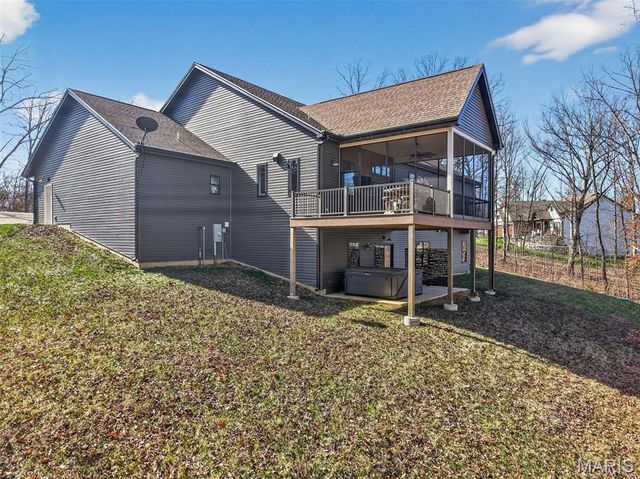 62 Copper Hills Cove, Troy, MO 63379