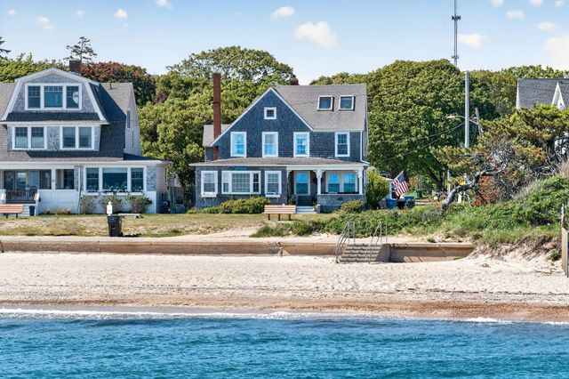 205 Grand Avenue, Falmouth, MA 02540
