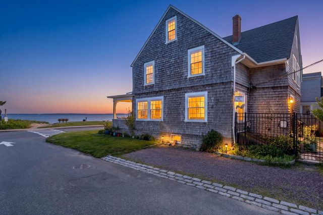 205 Grand Avenue, Falmouth, MA 02540