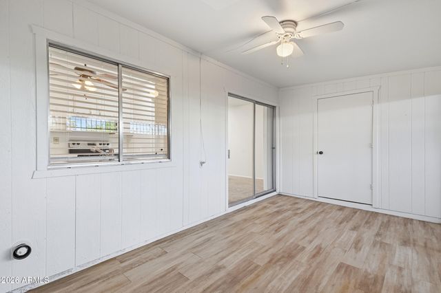 10922 W SANTA FE Drive, Sun City, AZ 85351