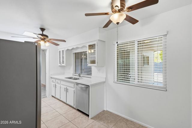 10922 W SANTA FE Drive, Sun City, AZ 85351