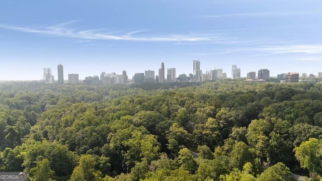 4060 Haverhill Drive D, Atlanta, GA 30342