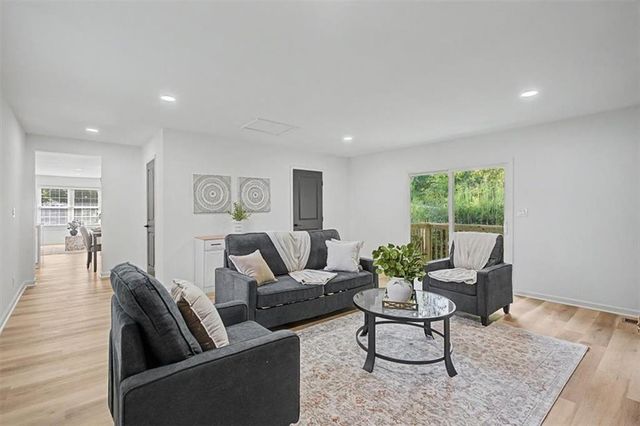 832 Derbyshire Court, Norcross, GA 30071