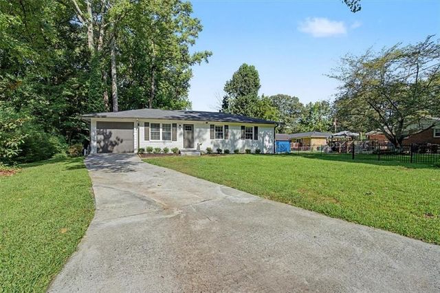 832 Derbyshire Court, Norcross, GA 30071