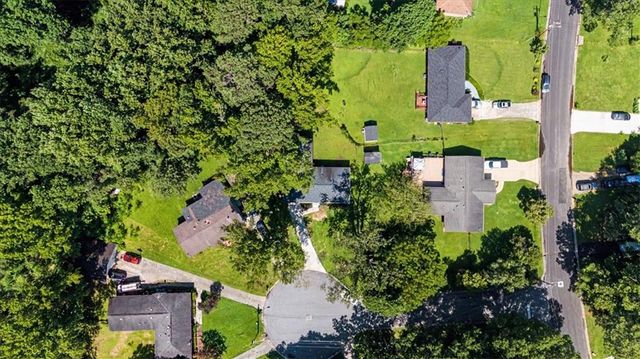 832 Derbyshire Court, Norcross, GA 30071
