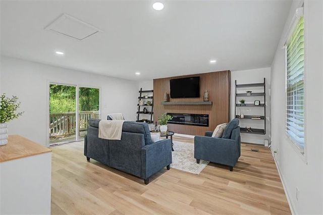 832 Derbyshire Court, Norcross, GA 30071