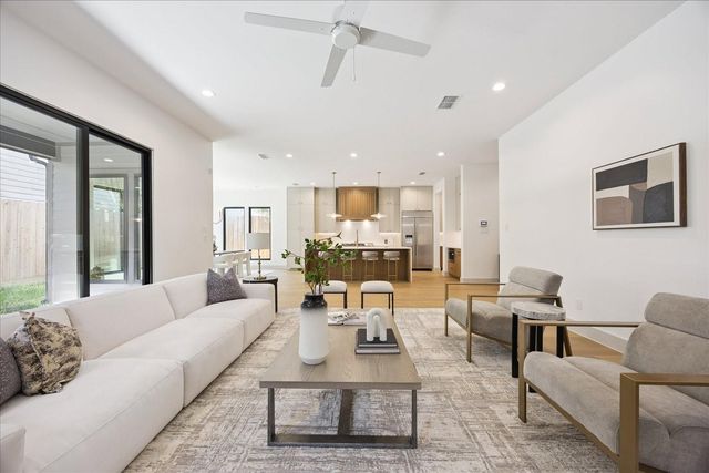 1209 Willard Street, Houston, TX 77006