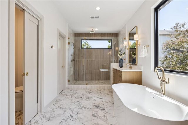 1209 Willard Street, Houston, TX 77006